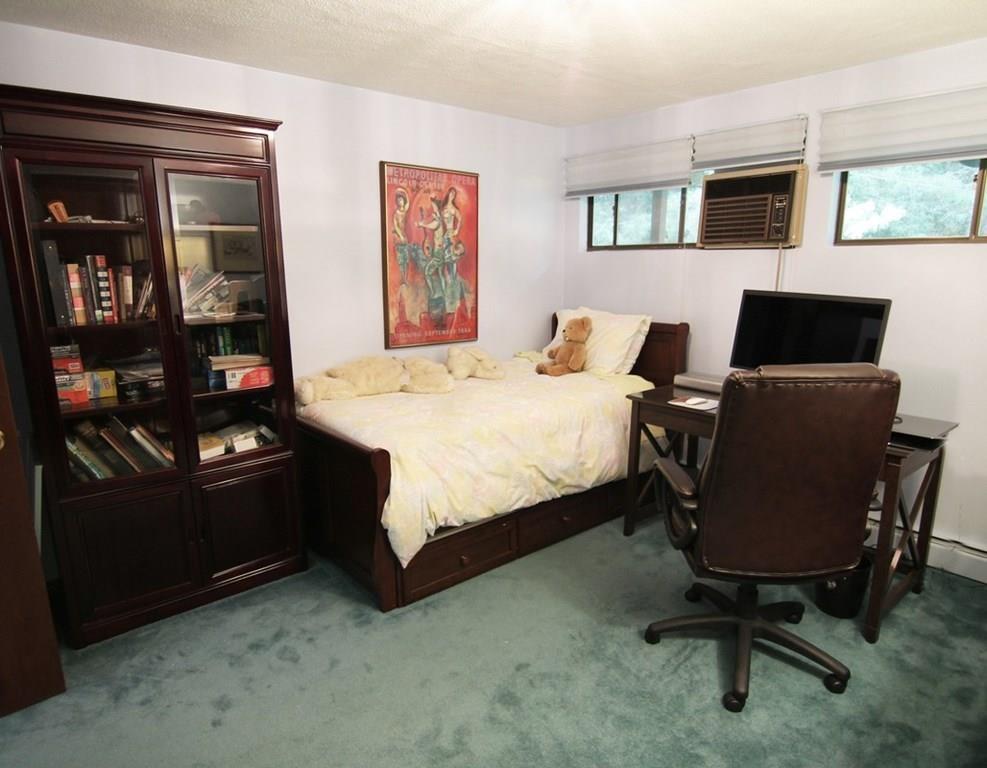 20 Heritage Drive Lexington, MA 02420 - Photo 16 of 27