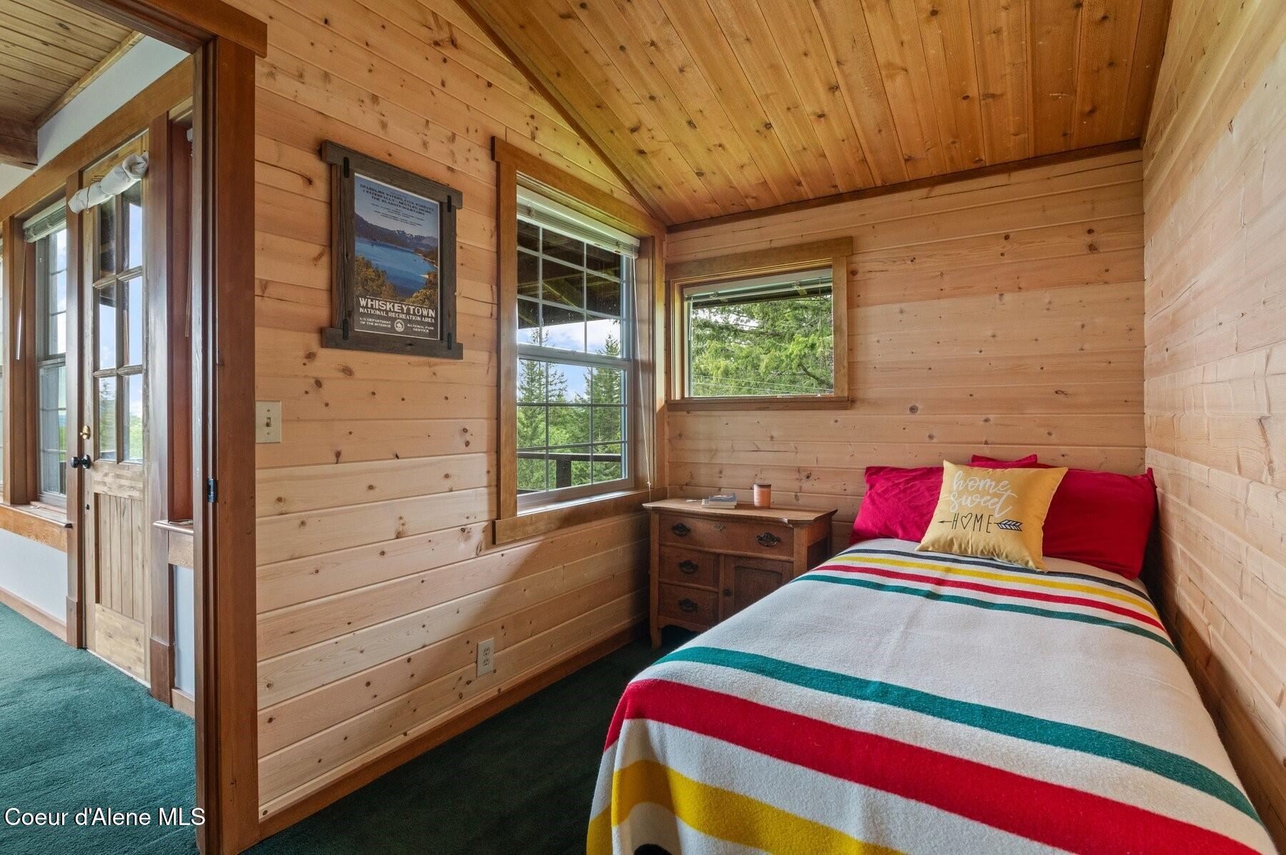 1298 Raven Ridge Road Sandpoint, ID 83864 - Photo 15 of 60 Main Level Bedroom