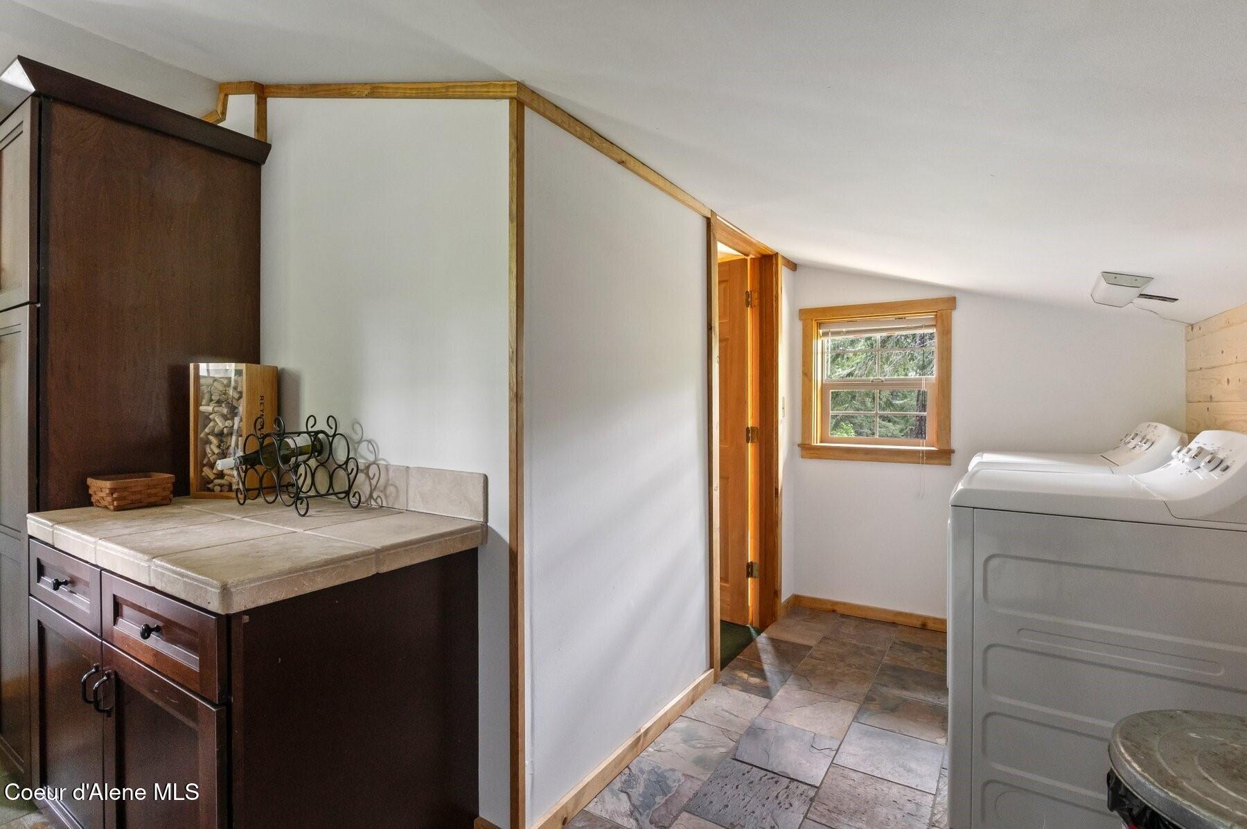 1298 Raven Ridge Road Sandpoint, ID 83864 - Photo 16 of 60 Main Level Laundry Room
