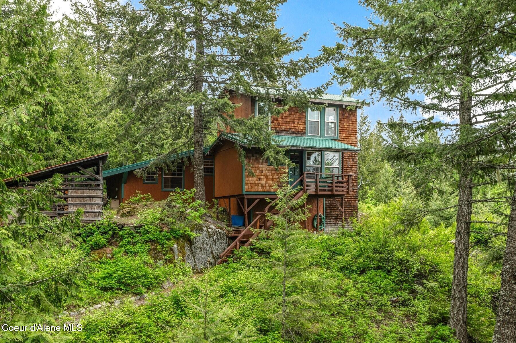 1298 Raven Ridge Road Sandpoint, ID 83864 - Photo 18 of 60 Back Deck