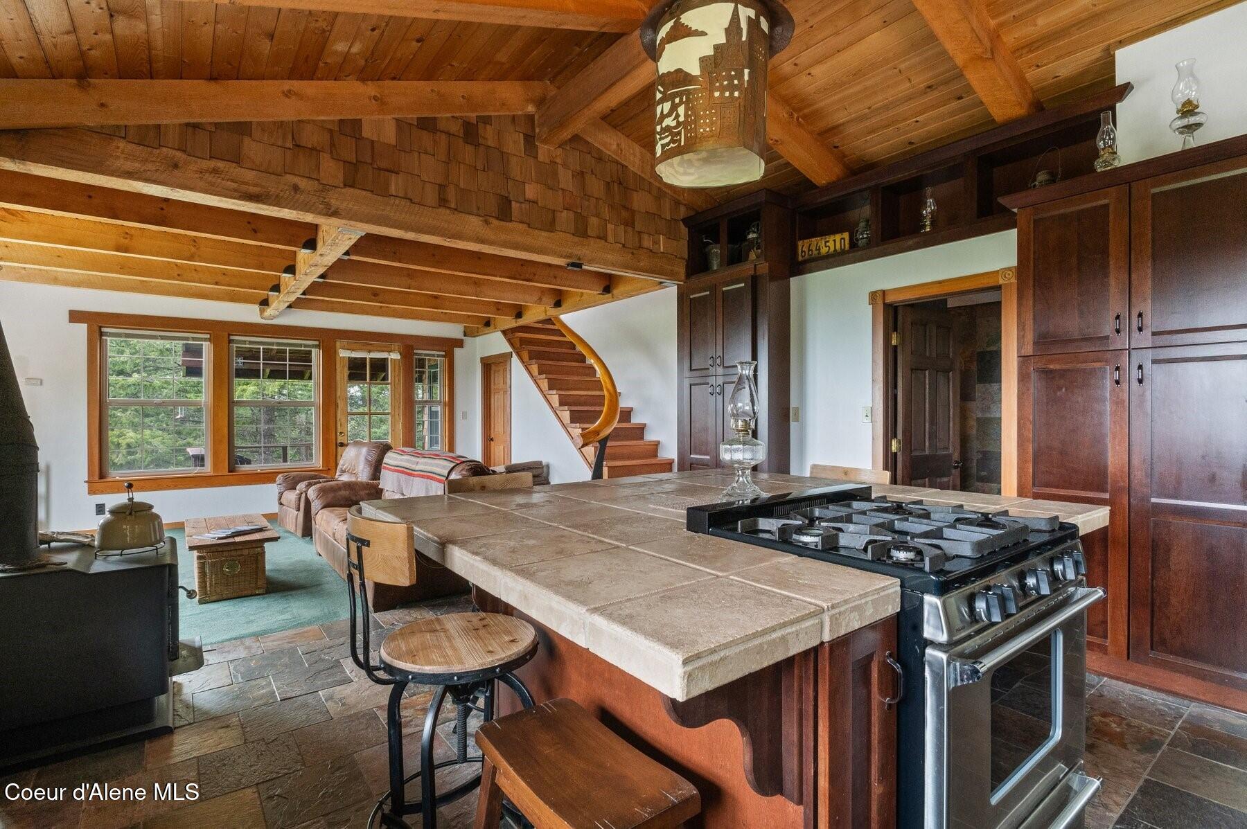 1298 Raven Ridge Road Sandpoint, ID 83864 - Photo 6 of 60 Warm and Inviting Home