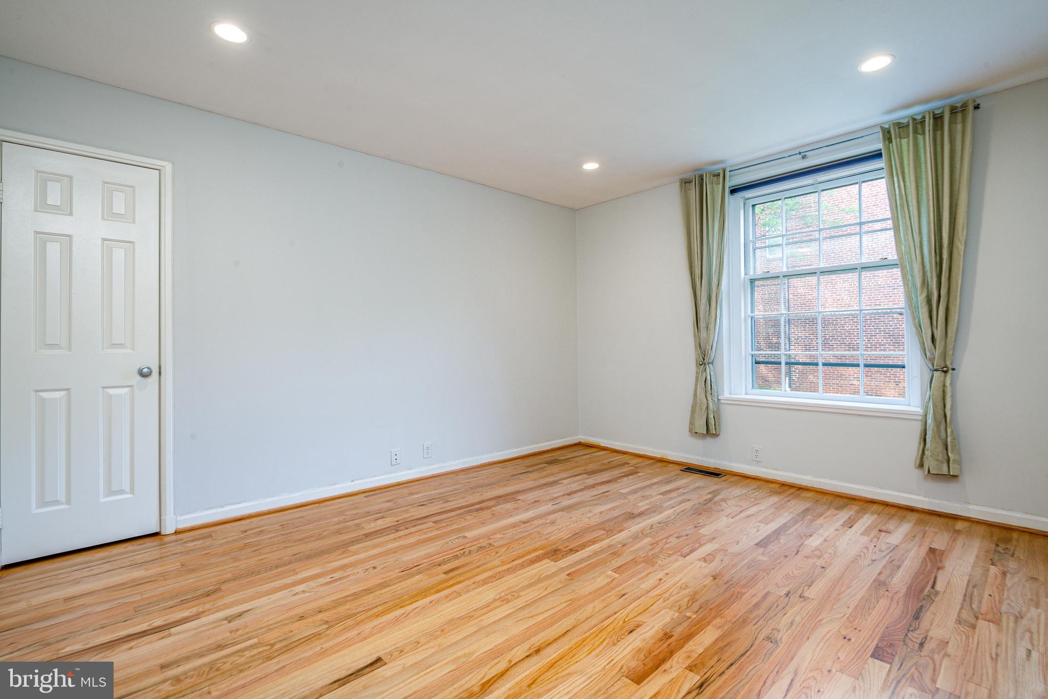 3520 39th Street Northwest, Unit A655 Washington, DC 20016 - Photo 11 of 28