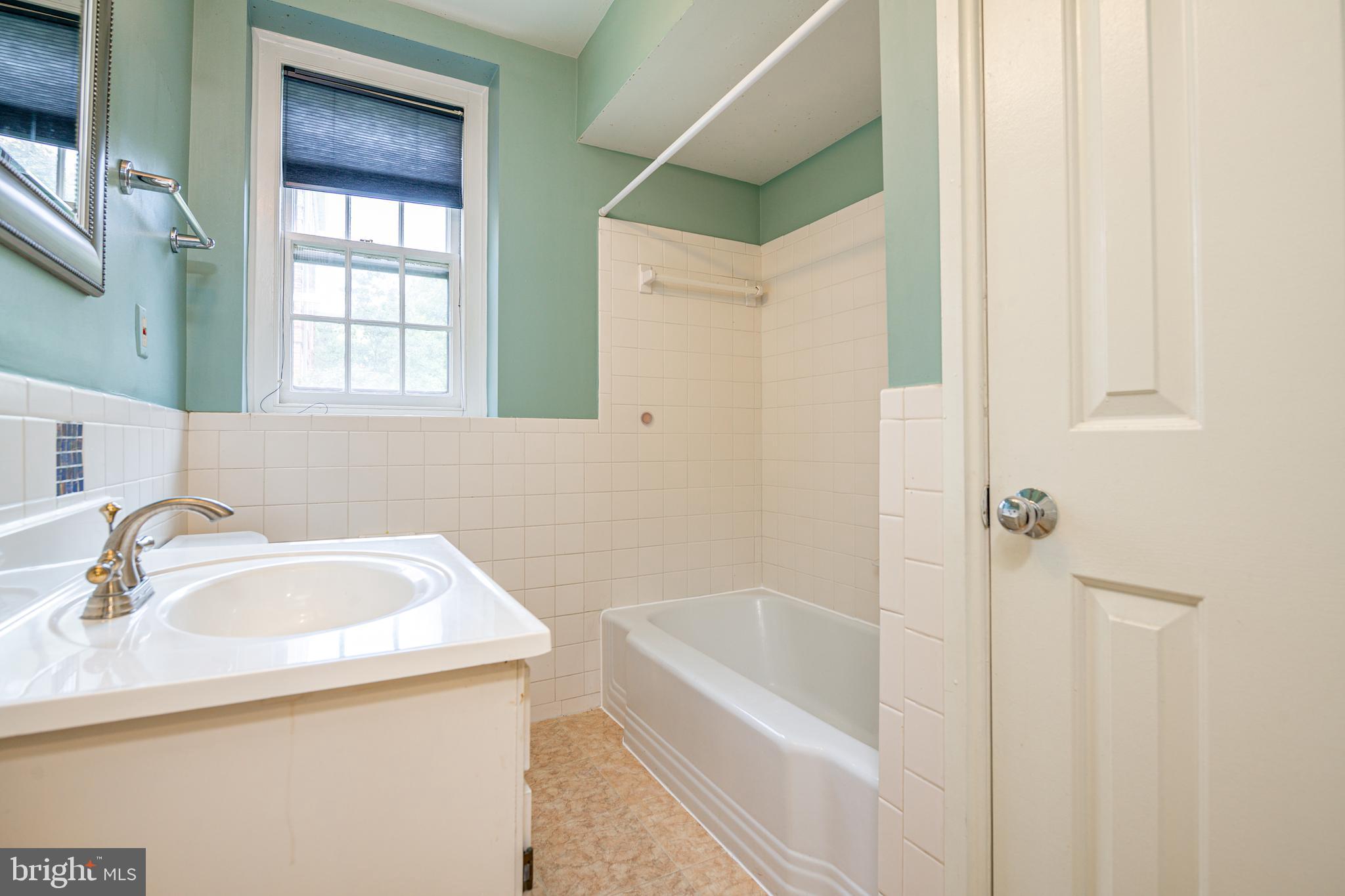 3520 39th Street Northwest, Unit A655 Washington, DC 20016 - Photo 24 of 28