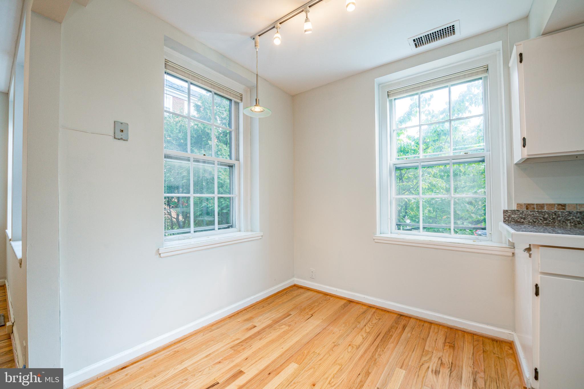 3520 39th Street Northwest, Unit A655 Washington, DC 20016 - Photo 7 of 28