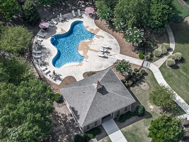 $425,000 | 431 Parkstone Drive, Woodstock, GA 30188