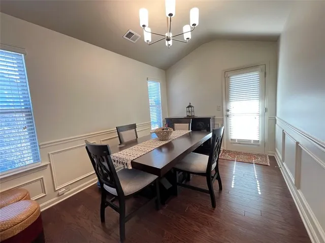 $425,000 | 431 Parkstone Drive, Woodstock, GA 30188