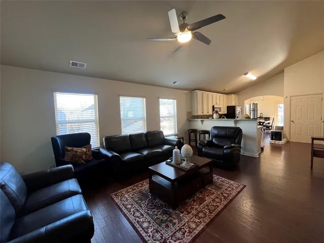 $425,000 | 431 Parkstone Drive, Woodstock, GA 30188