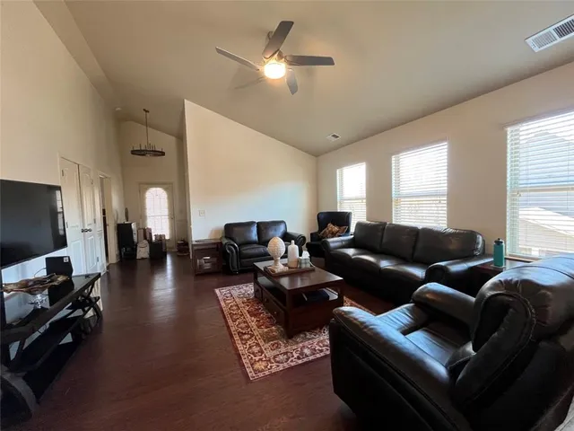 $425,000 | 431 Parkstone Drive, Woodstock, GA 30188