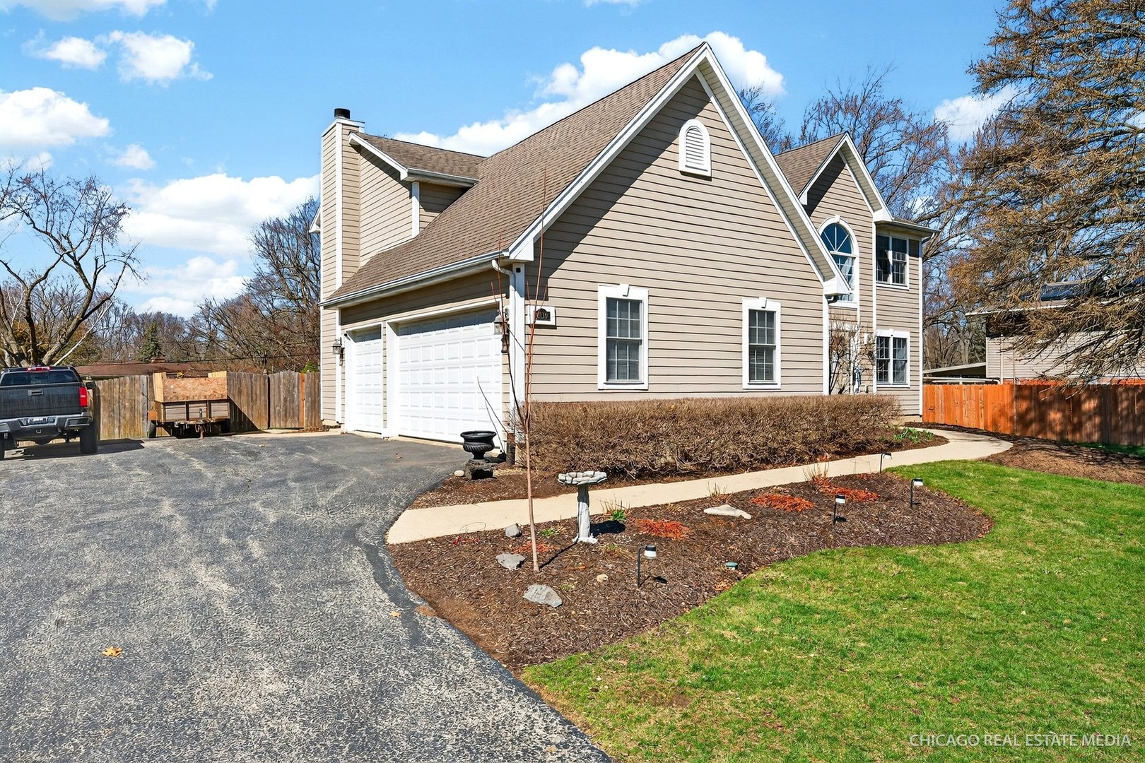 6119 Sands Road Crystal Lake, IL 60014 - Photo 1 of 49