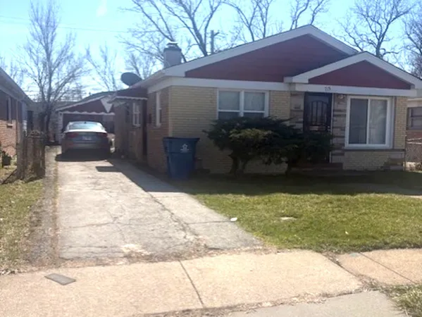 $134,500 | 715 East 155th Court, Phoenix, IL 60426