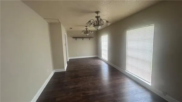 $2,000 | 4016 South Dells Street, Harvey, LA 70058