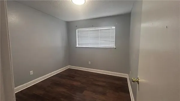 $2,000 | 4016 South Dells Street, Harvey, LA 70058