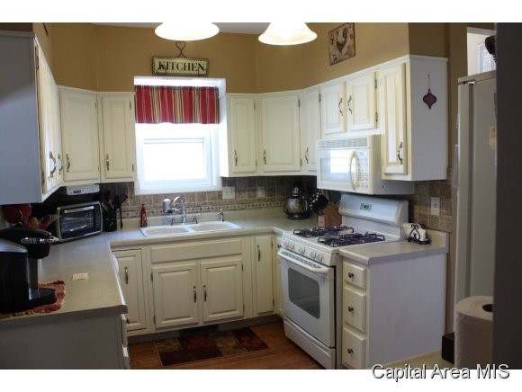 1711 South 4th Street Springfield, IL 62703 - Photo 7 of 24