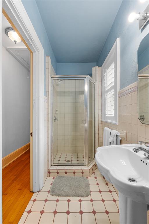 1760 Old Bartow Eagle Lake Road Bartow, FL 33830 - Photo 63 of 85 a bathroom with a sink a toilet and shower