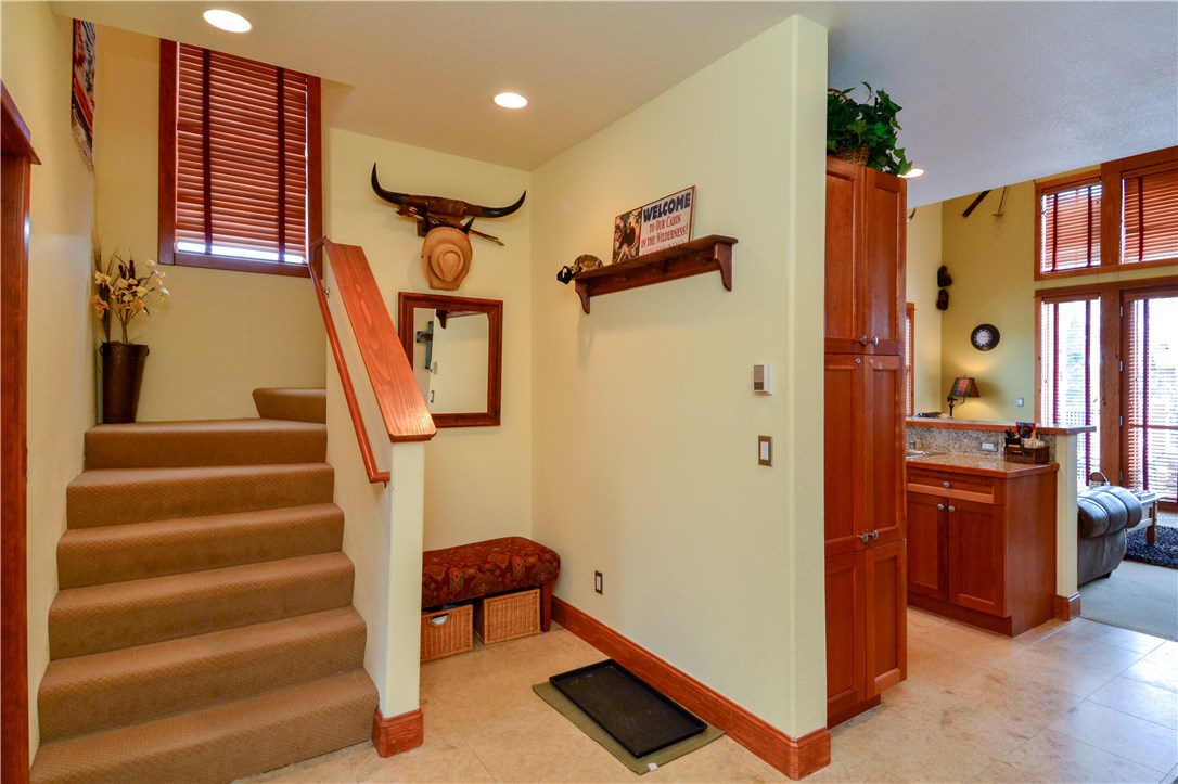 63 Antlers Gulch Road, Unit 105 Keystone, CO 80435 - Photo 2 of 13 Tiled entry/foyer