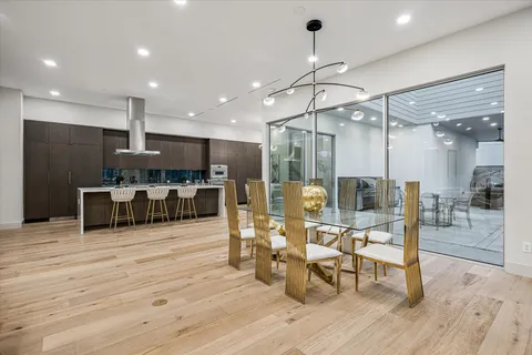 $2,799,000 | 2129 Quenby Street, Houston, TX 77005