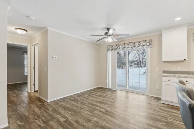 $2,200 | 4704 47th Avenue, Kenosha, WI 53144