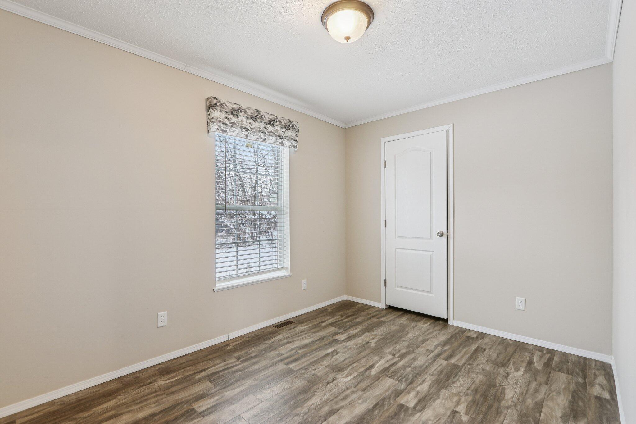 4704 47th Avenue Kenosha, WI 53144 - Photo 23 of 47 23-web-or-mls-47th Ave-S0312-023