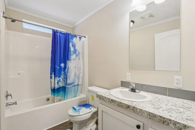 $2,200 | 4704 47th Avenue, Kenosha, WI 53144