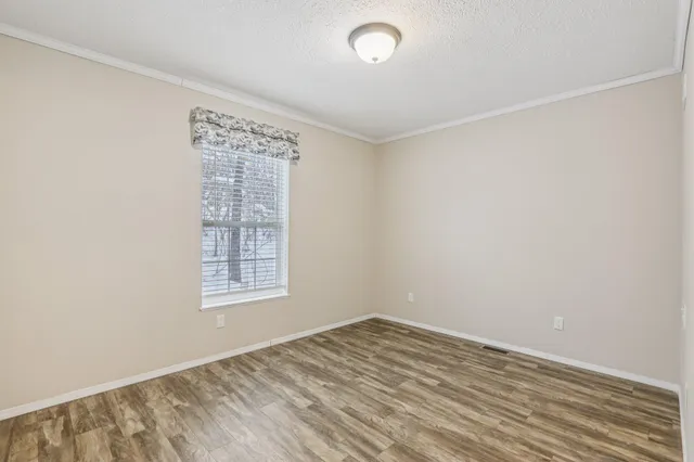 $2,200 | 4704 47th Avenue, Kenosha, WI 53144