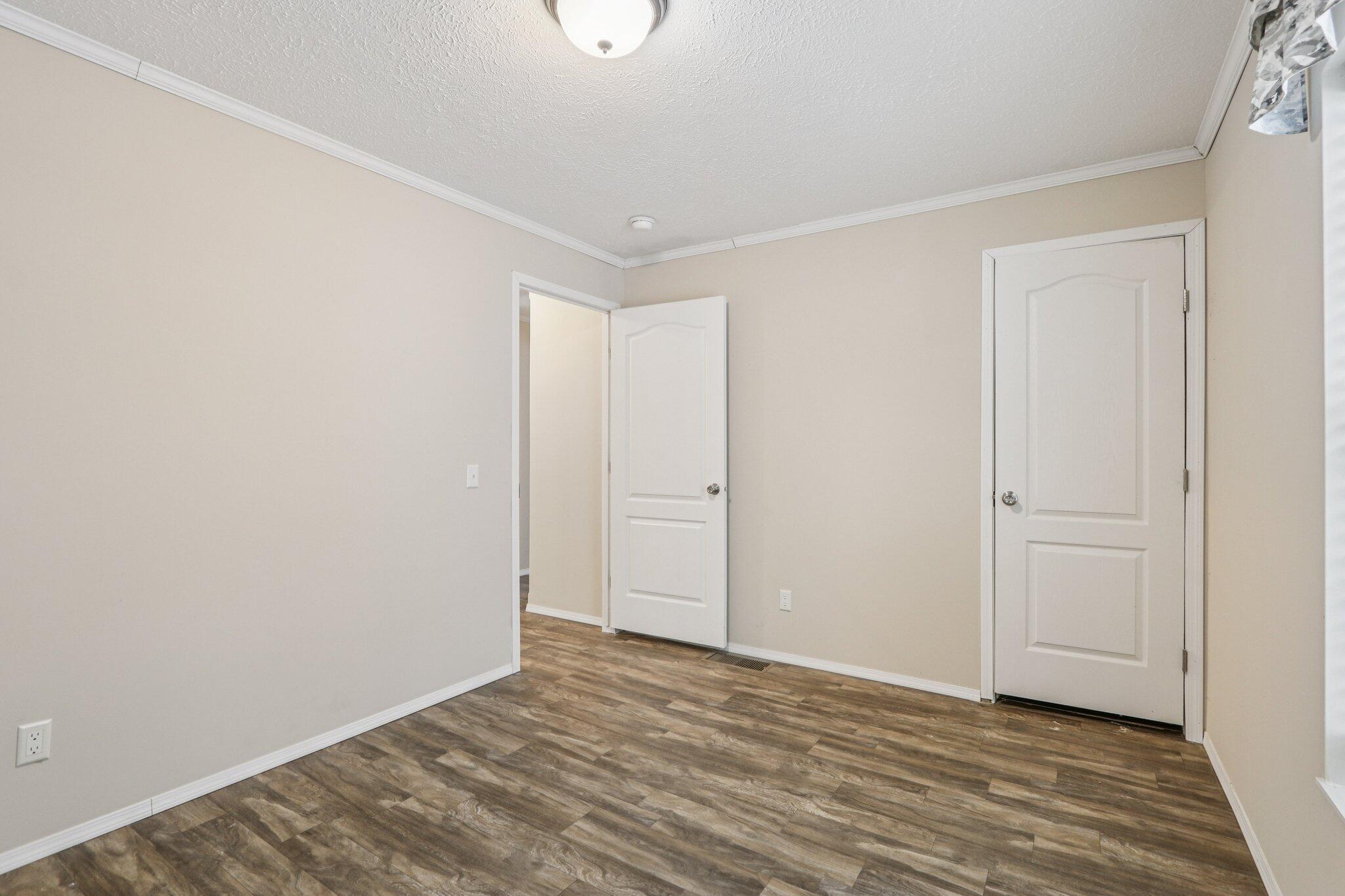 4704 47th Avenue Kenosha, WI 53144 - Photo 29 of 47 29-web-or-mls-47th Ave-S0312-029