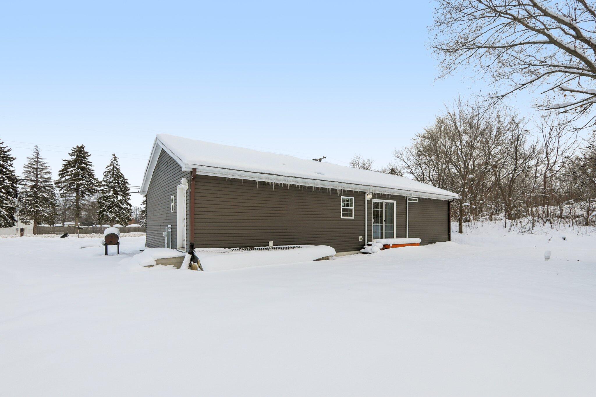 4704 47th Avenue Kenosha, WI 53144 - Photo 44 of 47 45-web-or-mls-47th Ave-S0312-045