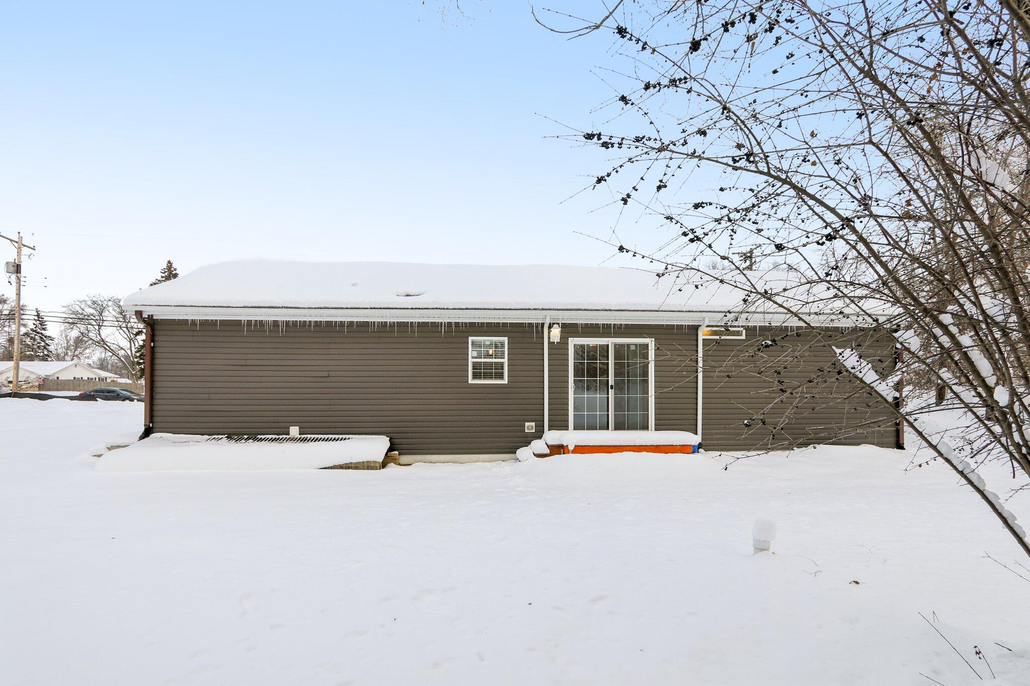 4704 47th Avenue Kenosha, WI 53144 - Photo 45 of 47 46-web-or-mls-47th Ave-S0312-046