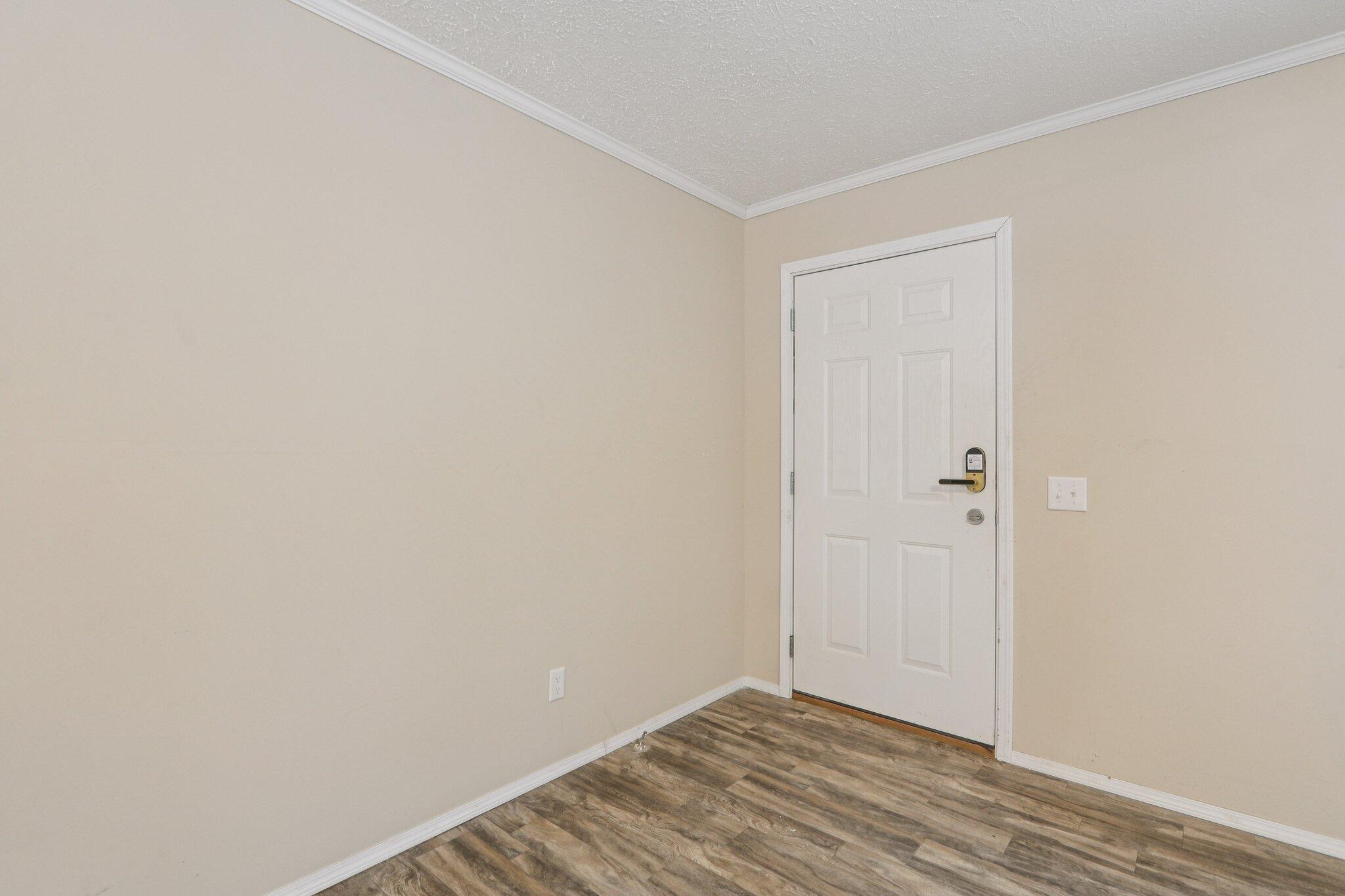 4704 47th Avenue Kenosha, WI 53144 - Photo 7 of 47 7-web-or-mls-47th Ave-S0312-007