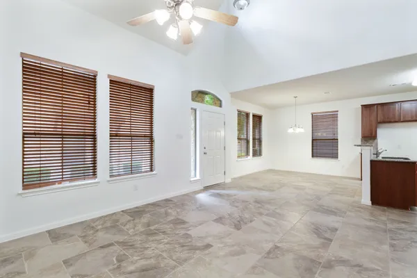 $2,150 | 11400 West Parmer Lane, Unit 88, Cedar Park, TX 78613