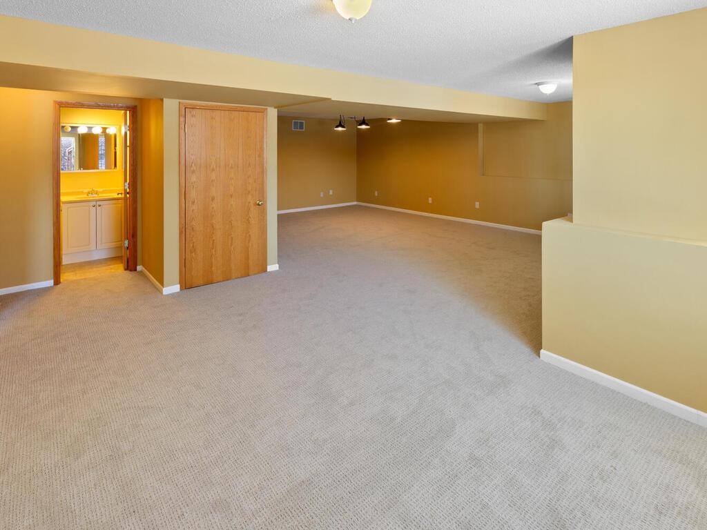 18576 Euclid Path Farmington, MN 55024 - Photo 32 of 37