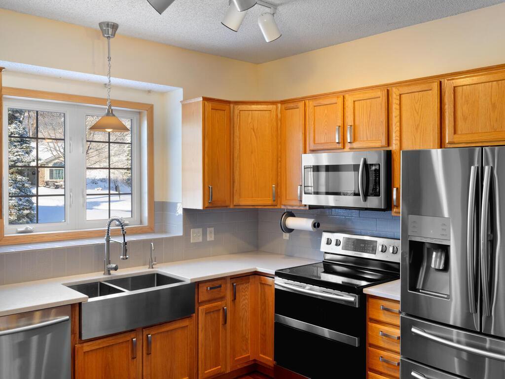 18576 Euclid Path Farmington, MN 55024 - Photo 10 of 33