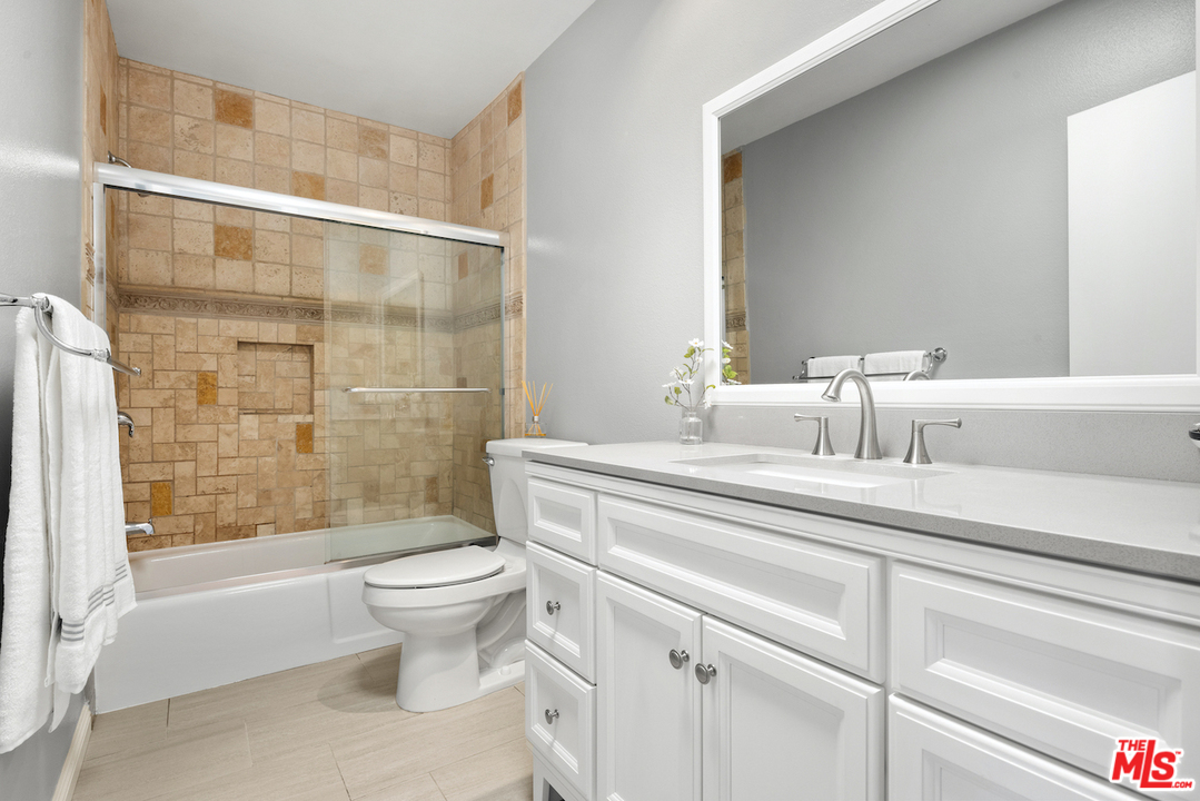 4425 Alla Road, Unit 2 Marina del Rey, CA 90292 - Photo 20 of 27