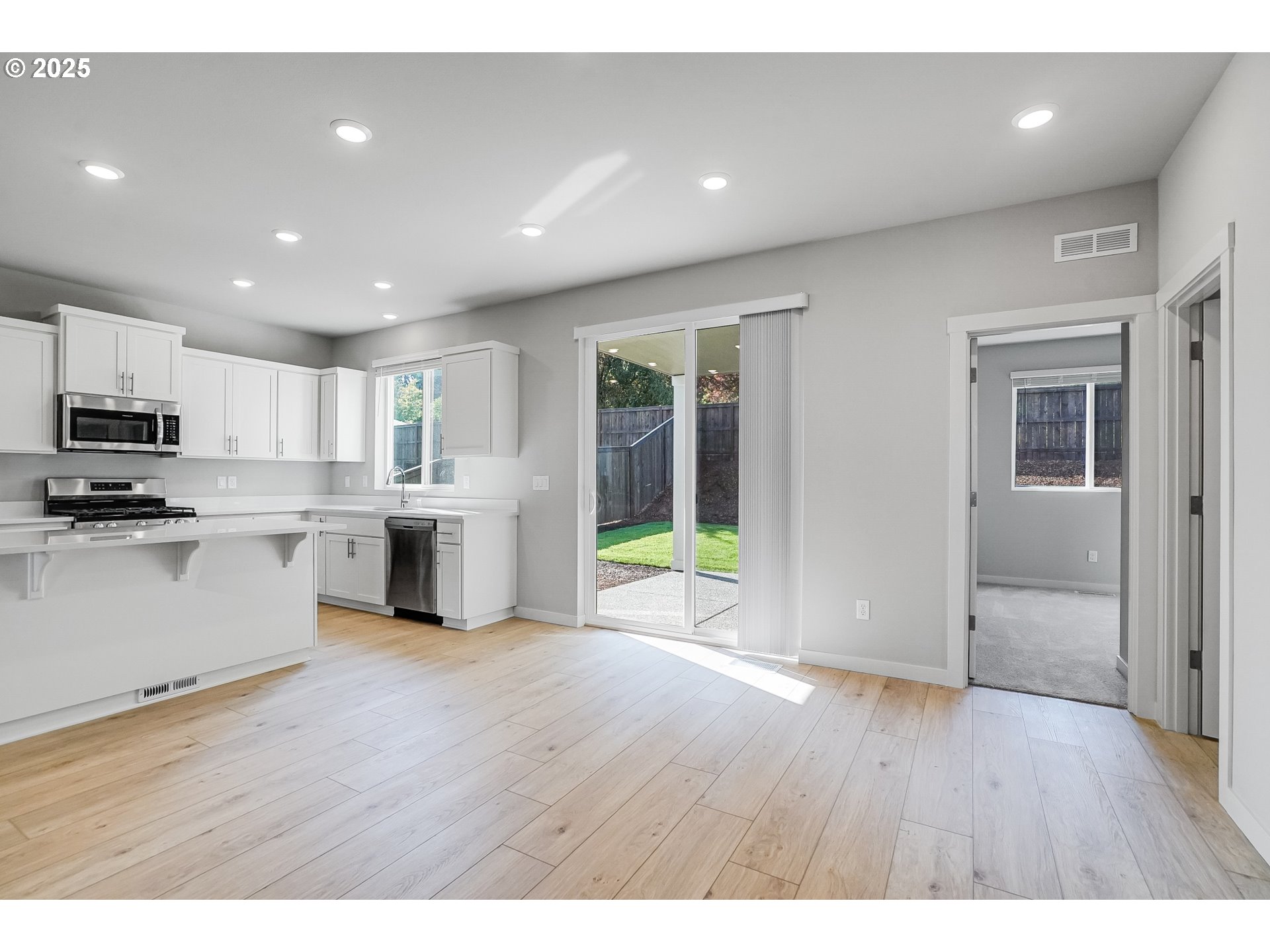 3304 Butte Drive Forest Grove, OR 97116 - Photo 5 of 33