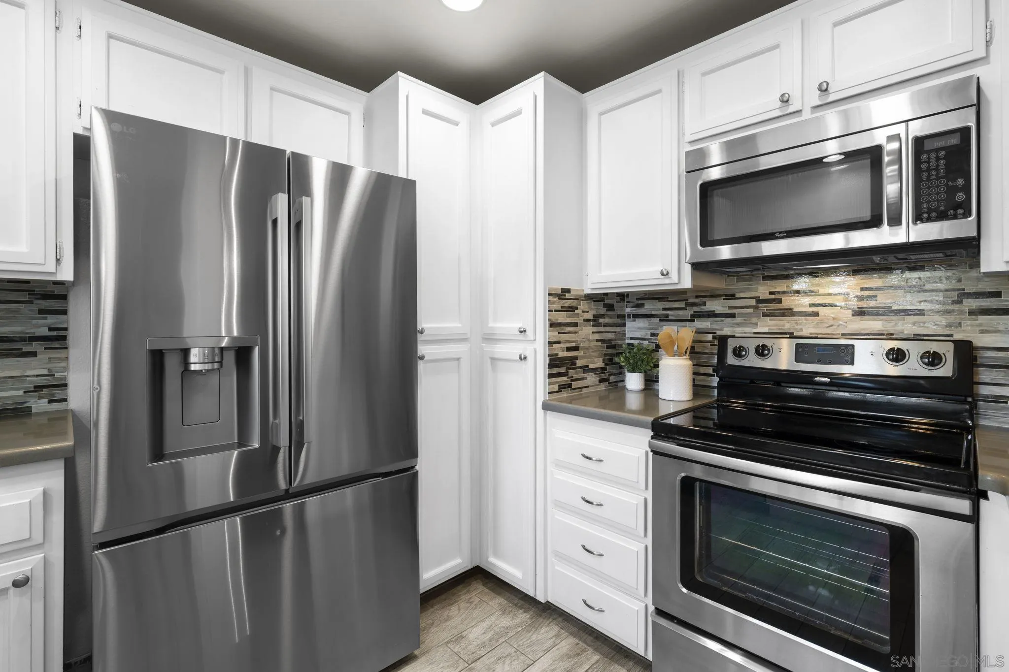 17476 Fairlie Road San Diego, CA 92128 - Photo 11 of 24