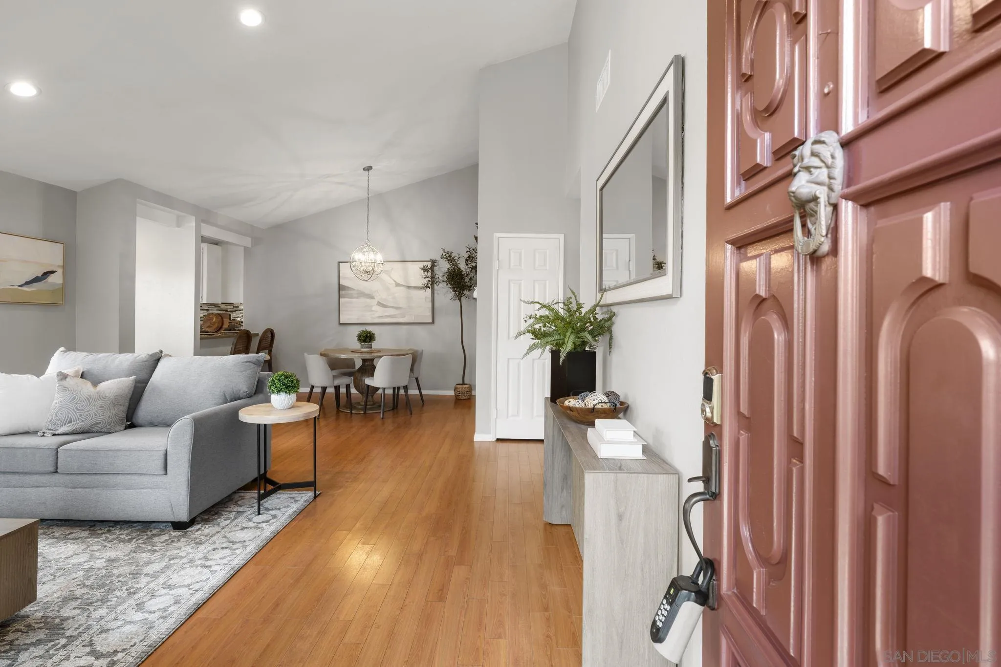 17476 Fairlie Road San Diego, CA 92128 - Photo 5 of 24