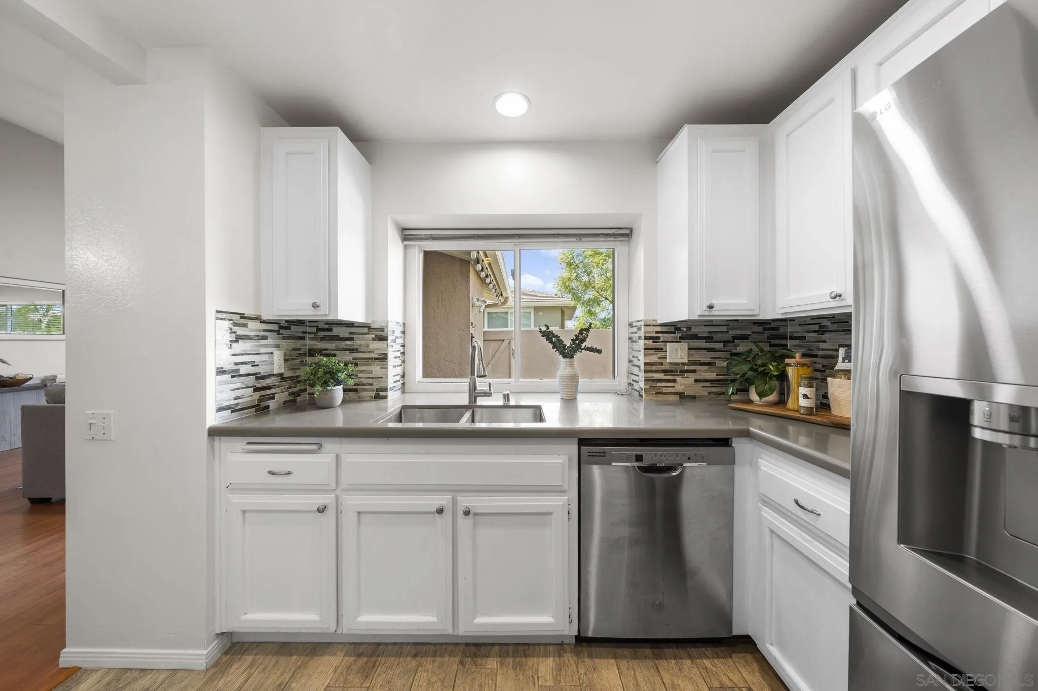 17476 Fairlie Road San Diego, CA 92128 - Photo 10 of 24