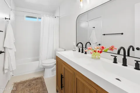 $414,900 | 2322 East Juanita Avenue, Mesa, AZ 85204