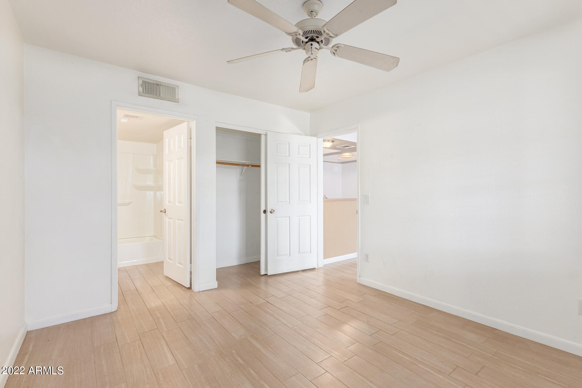 1720 East Thunderbird Road, Unit 1096 Phoenix, AZ 85022 - Photo 16 of 26 15 - Thunderbird