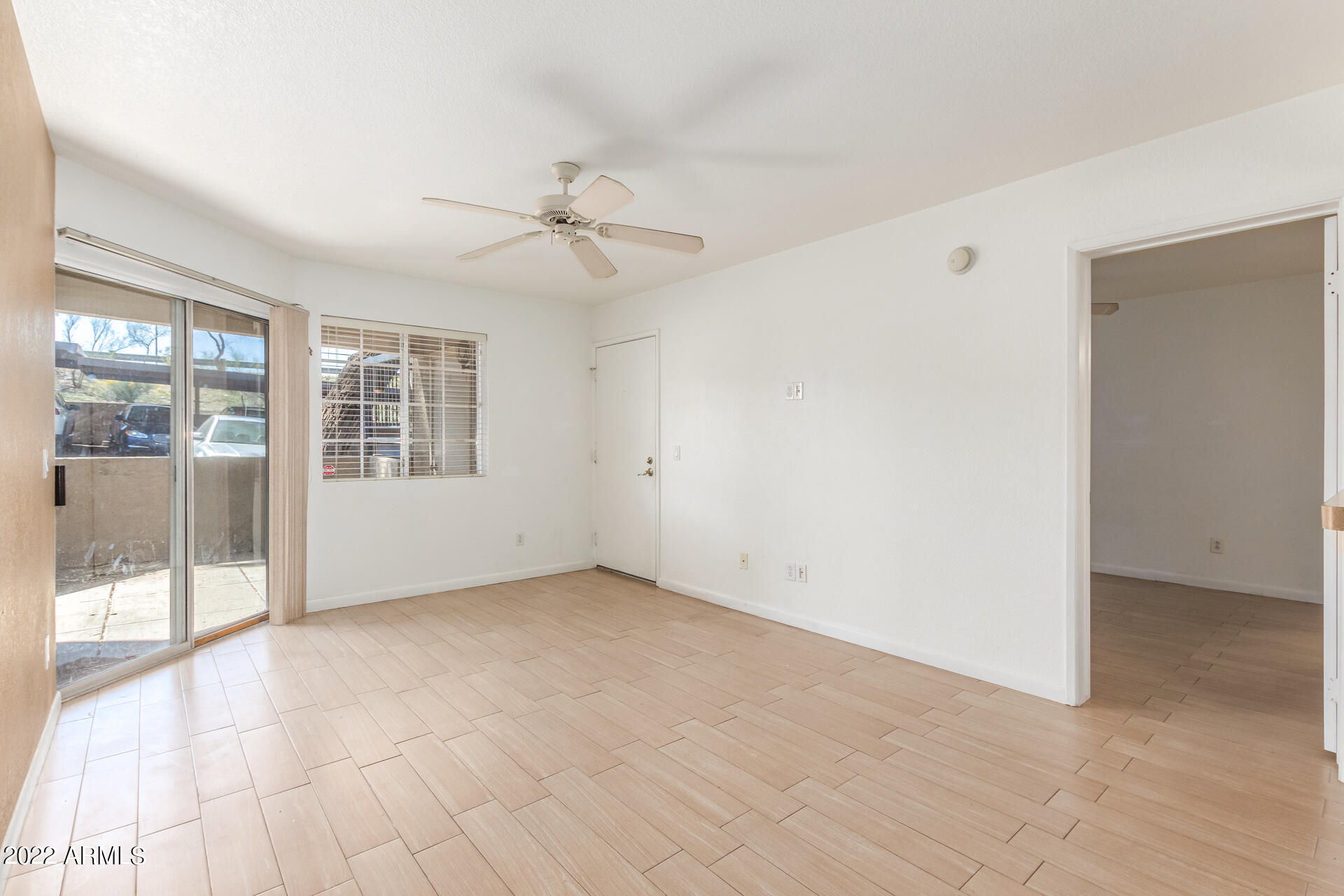 1720 East Thunderbird Road, Unit 1096 Phoenix, AZ 85022 - Photo 5 of 26 04 - Thunderbird