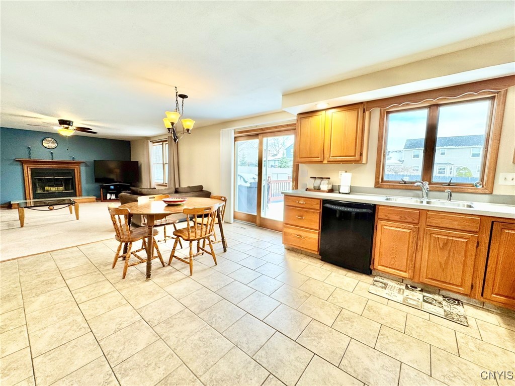 7263 Leafcrest Lane Manlius, NY 13057 - Photo 3 of 49