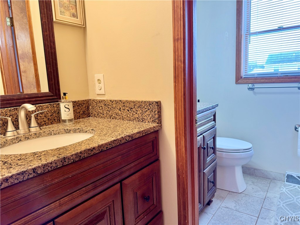 7263 Leafcrest Lane Manlius, NY 13057 - Photo 33 of 49