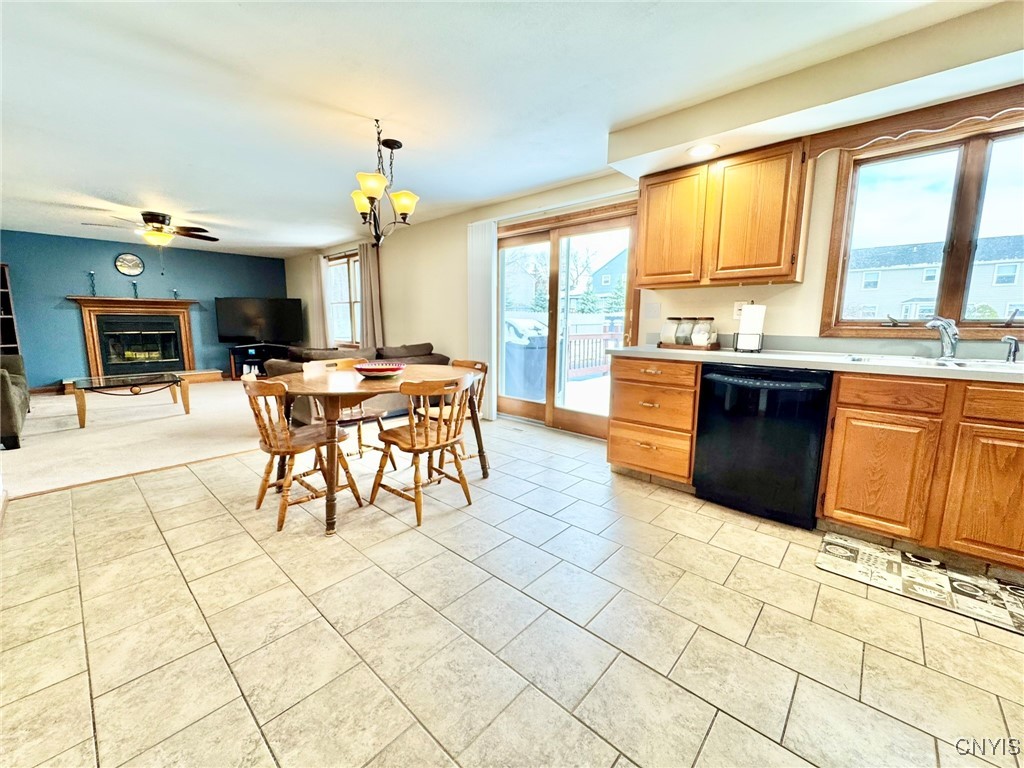 7263 Leafcrest Lane Manlius, NY 13057 - Photo 5 of 49