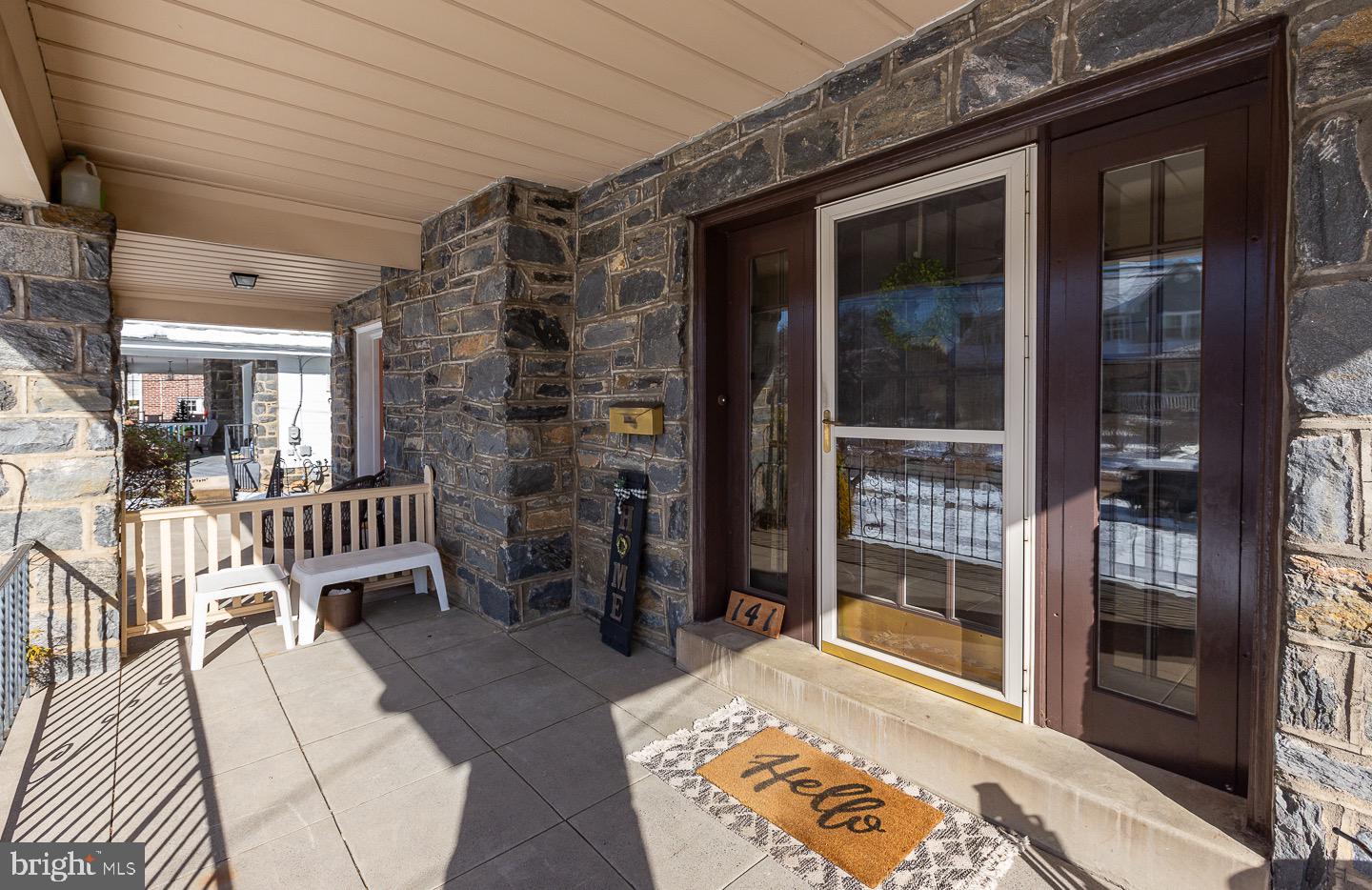 141 Upland Road Havertown, PA 19083 - Photo 4 of 35
