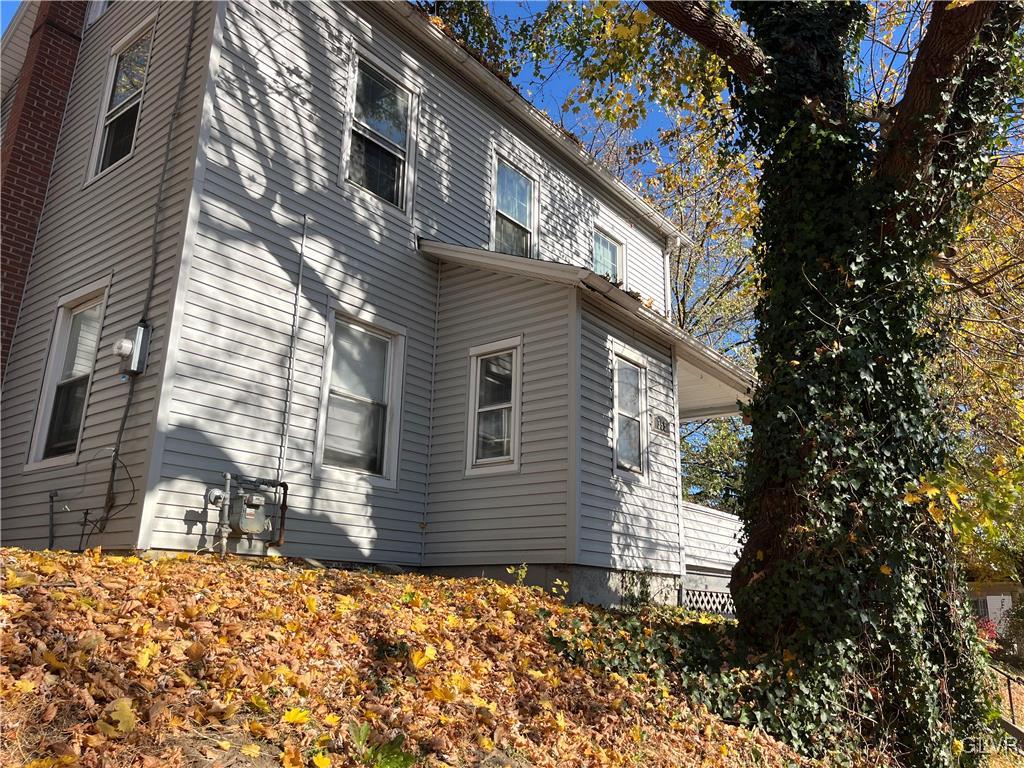 355 West Main Street Bath, PA 18014 - Photo 6 of 42 Side