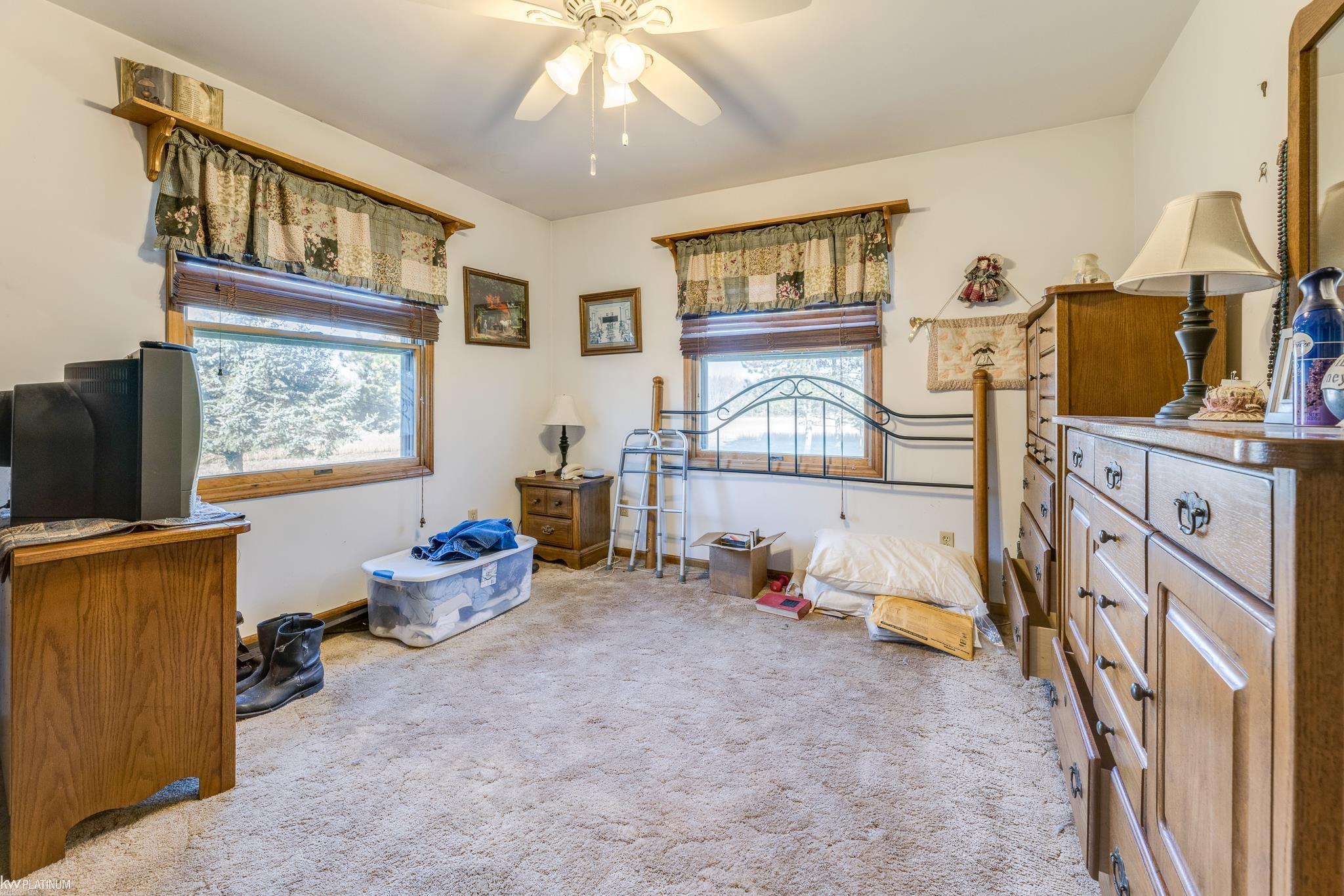5859 Evans Road Capac, MI 48014 - Photo 21 of 25 50127876-20.JPG