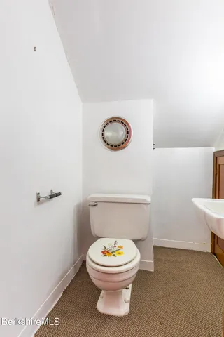 $375,000 | 10 Marlboro Drive, Pittsfield, MA 01201