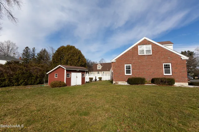 $375,000 | 10 Marlboro Drive, Pittsfield, MA 01201
