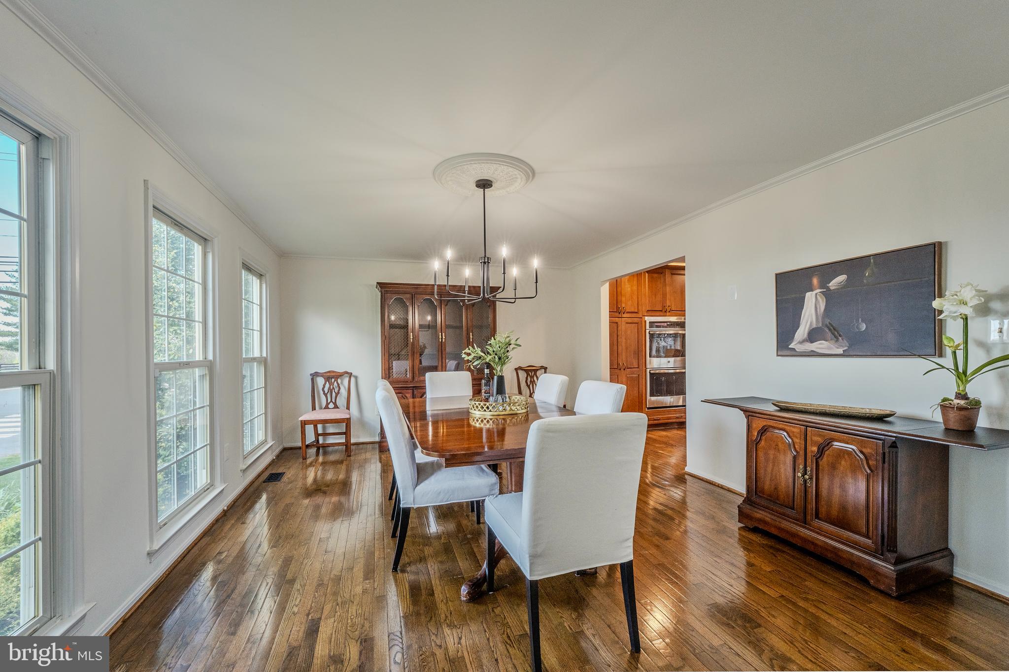 13392 Point Rider Lane Herndon, VA 20171 - Photo 13 of 67 Gallery Image 13