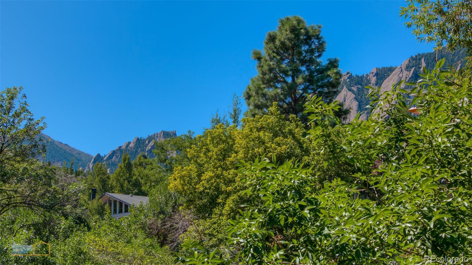 1425 Bellevue Drive Boulder, CO 80302 - Photo 20 of 40 a view of a garden