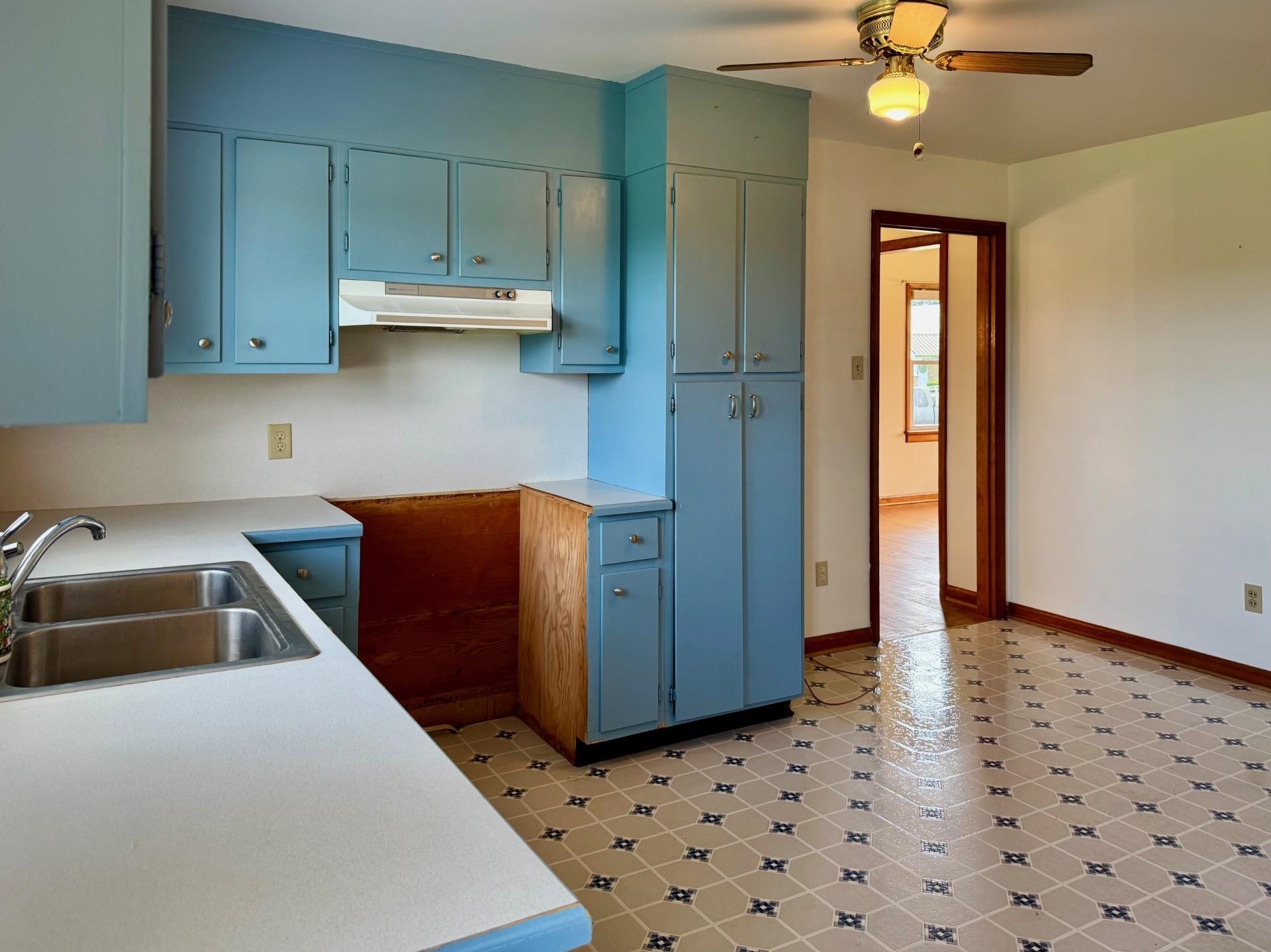 4562 Ottobine Road Dayton, VA 22821 - Photo 7 of 16